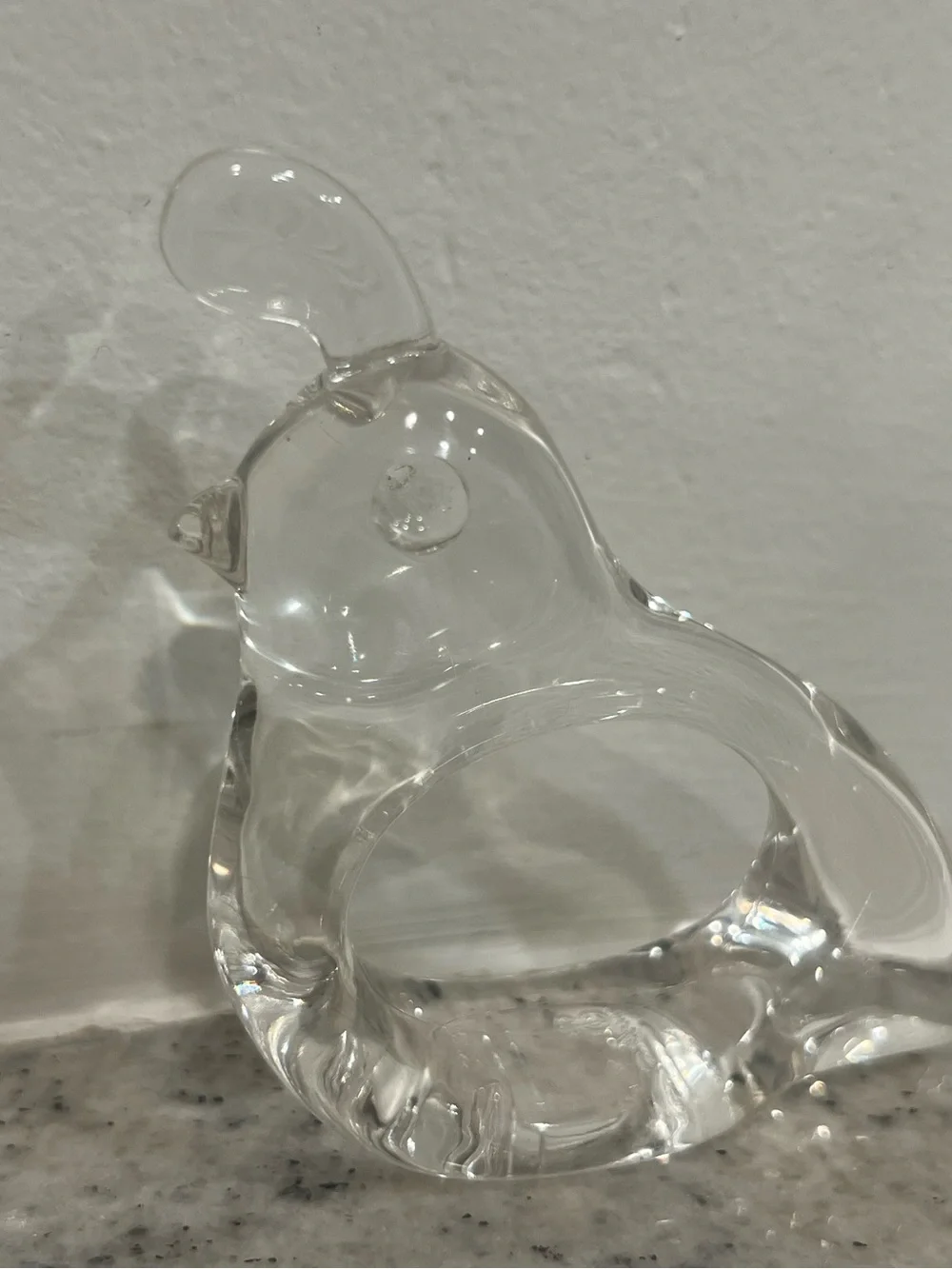Partridge Quail Napkin Rings By Bijan in Clear Lucite Set of 8 Vintage 70s